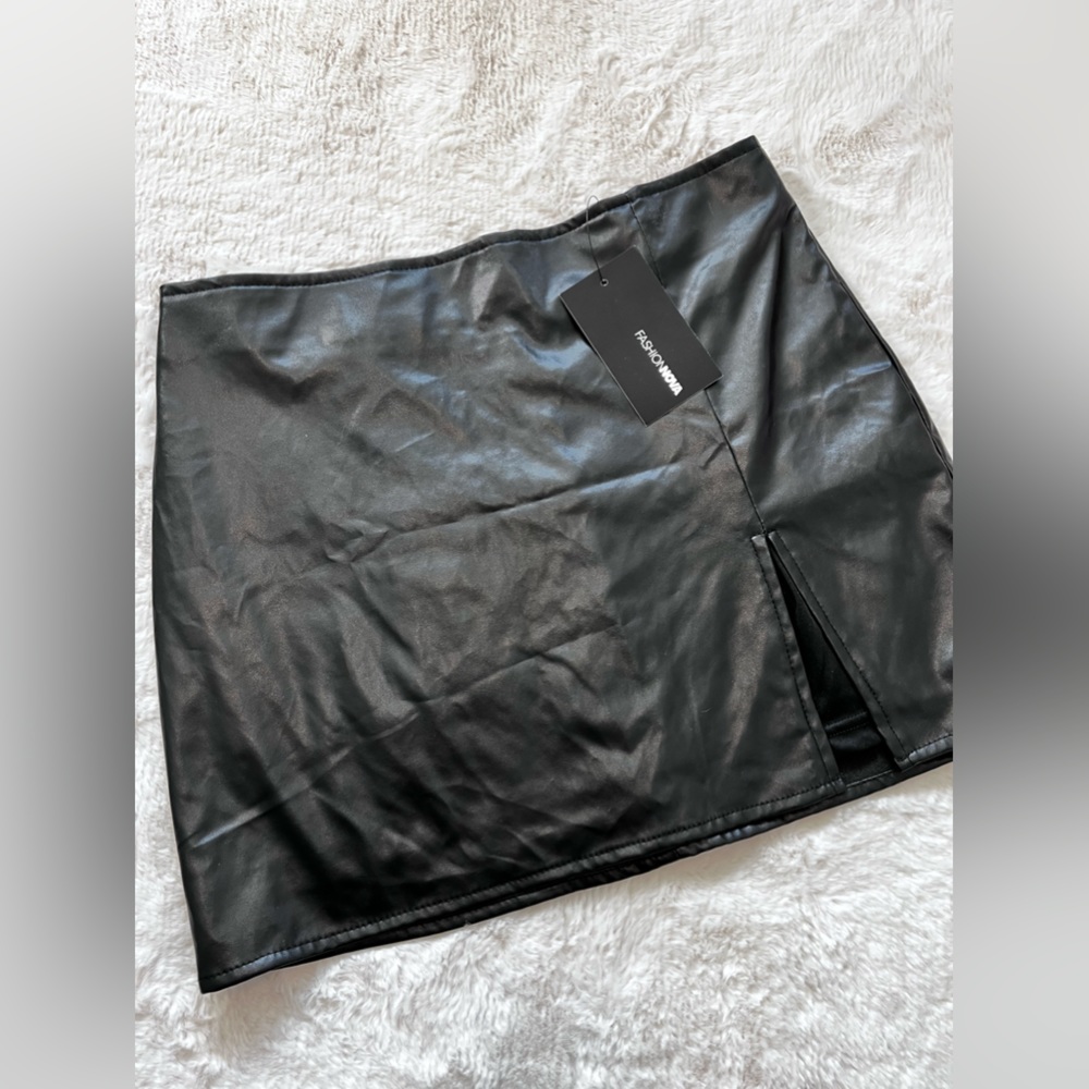 Fashion Nova Skirt